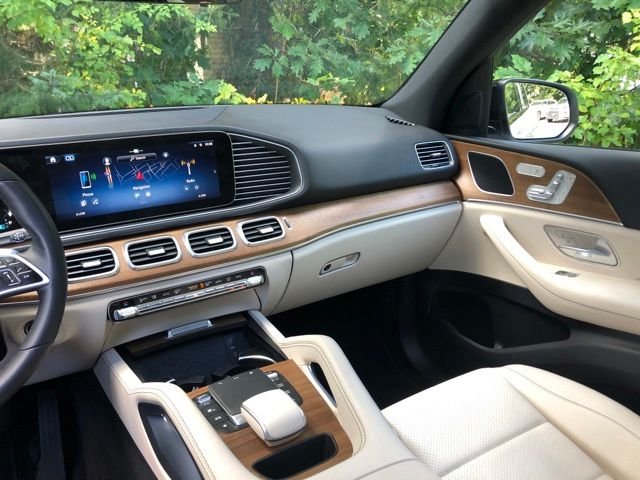 Used 2024 Polar White Mercedes-Benz GLE 350 image 35