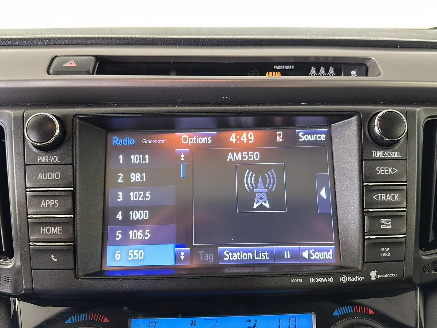 Used 2018 Pearl Toyota Limited image 16