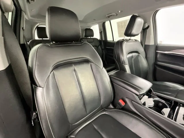 2023 Jeep Grand Cherokee Limited - Photo 15