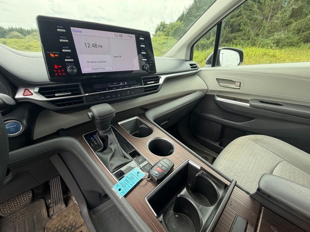 Used 2021 Predawn Gray Mica Toyota LE image 14