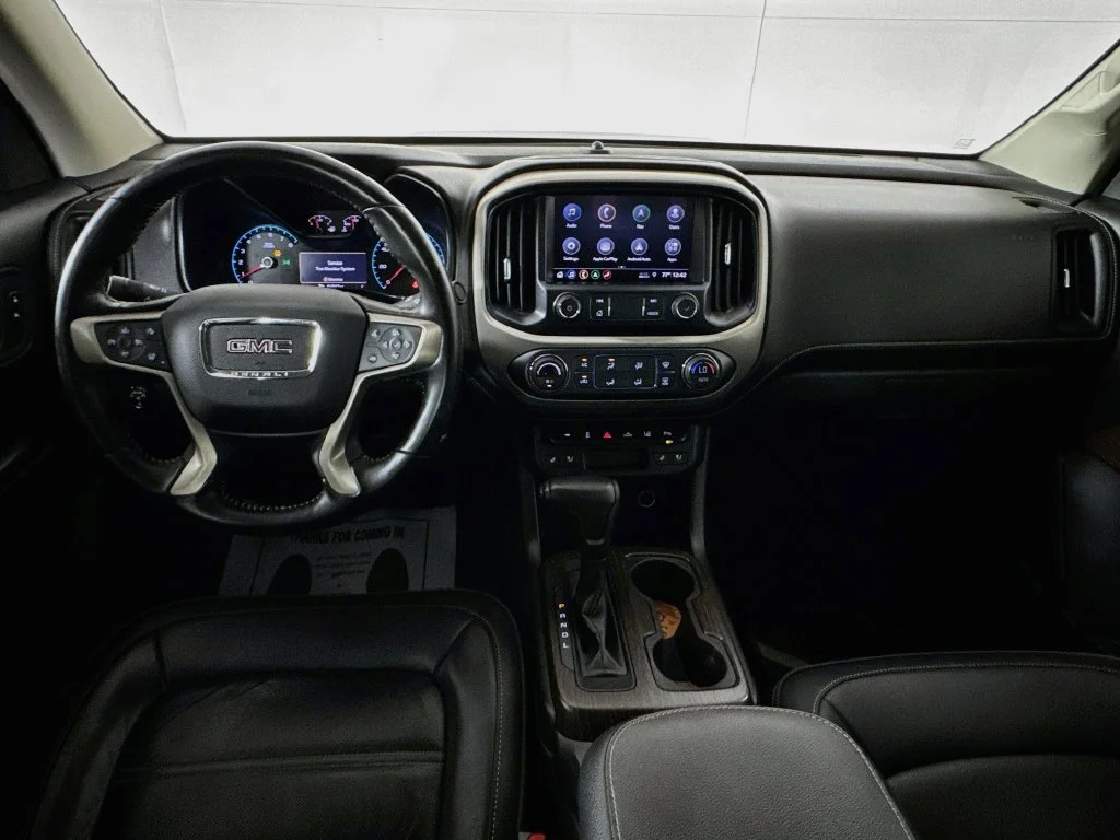 Used 2020 Gray GMC Denali image 26