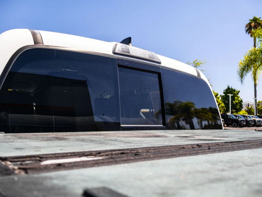 Used 2019 White Toyota SR5 image 13