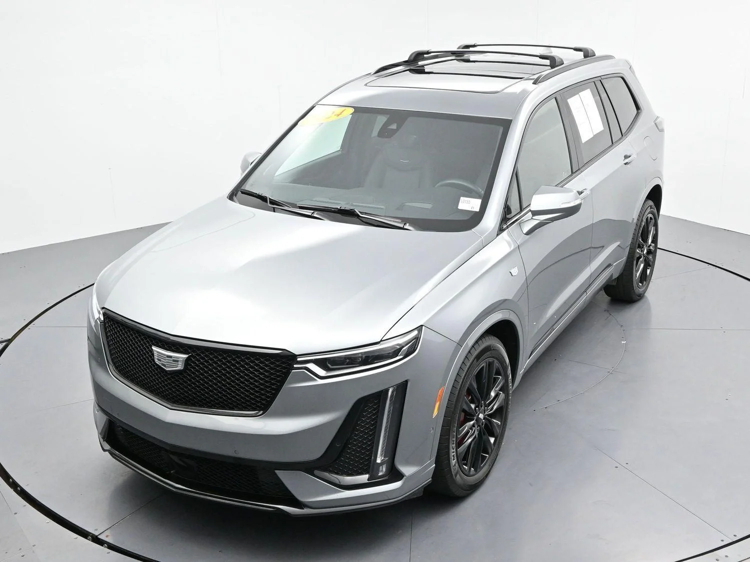 Used 2024 Argent Silver Metallic Cadillac Sport image 40