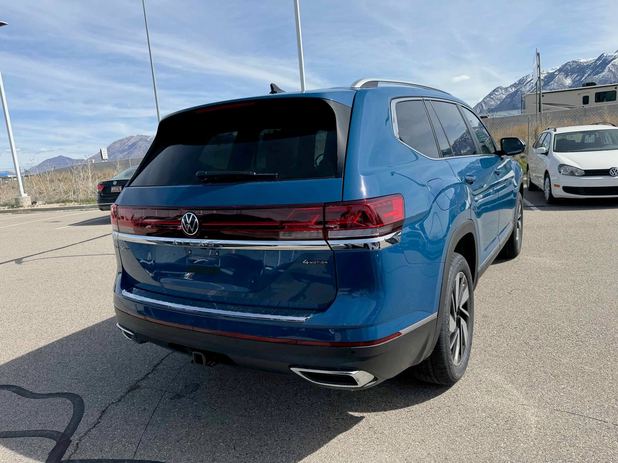 New 2026 Blue Volkswagen 2.0T SEL image 11