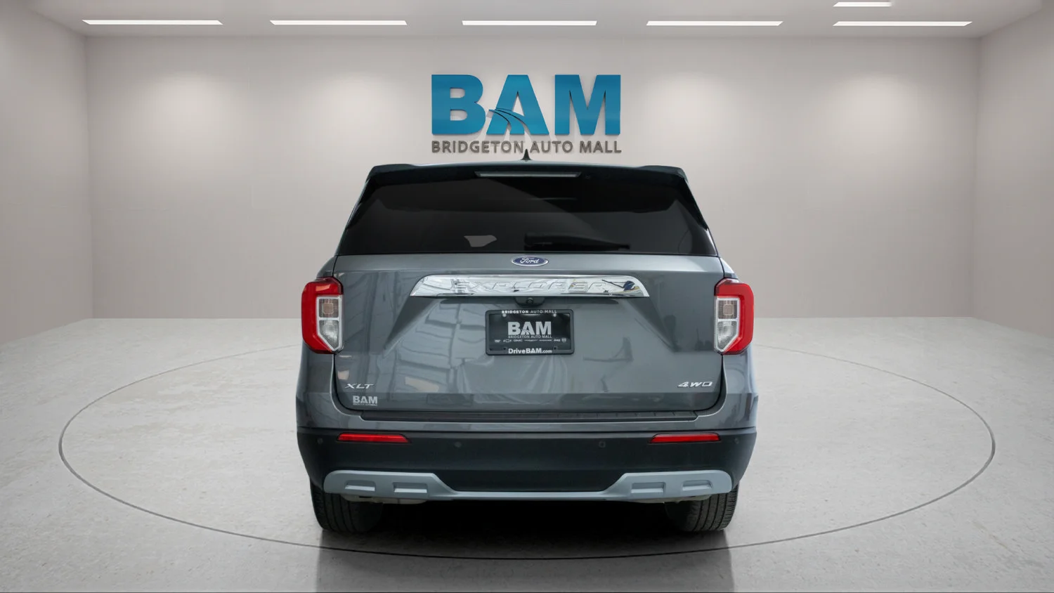 Used 2023 Gray Ford XLT image 6