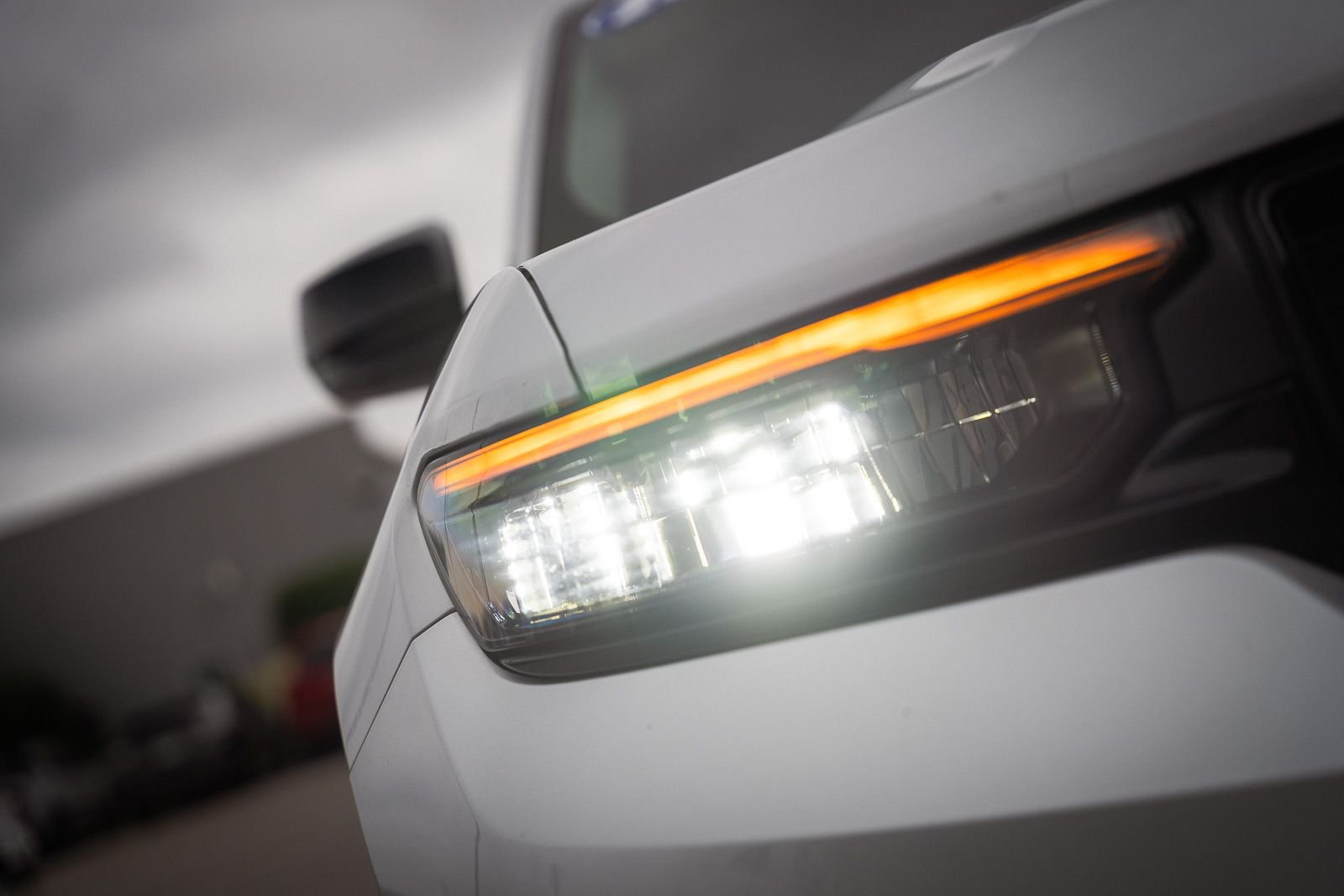 Used 2023 Silver Jeep Limited image 10