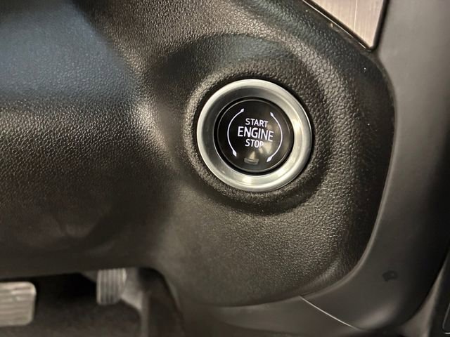 Used 2021 SATIN STEEL METALLIC GMC AT4 image 24