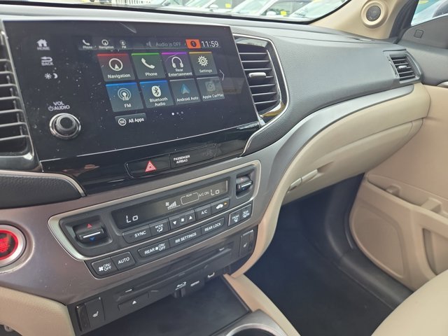 Used 2019  Honda EX-L w/Navi & RES image 19