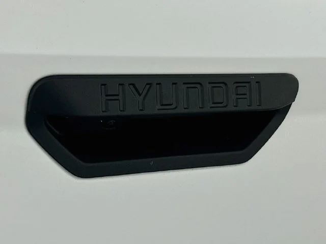 New 2026 White Hyundai SEL image 23