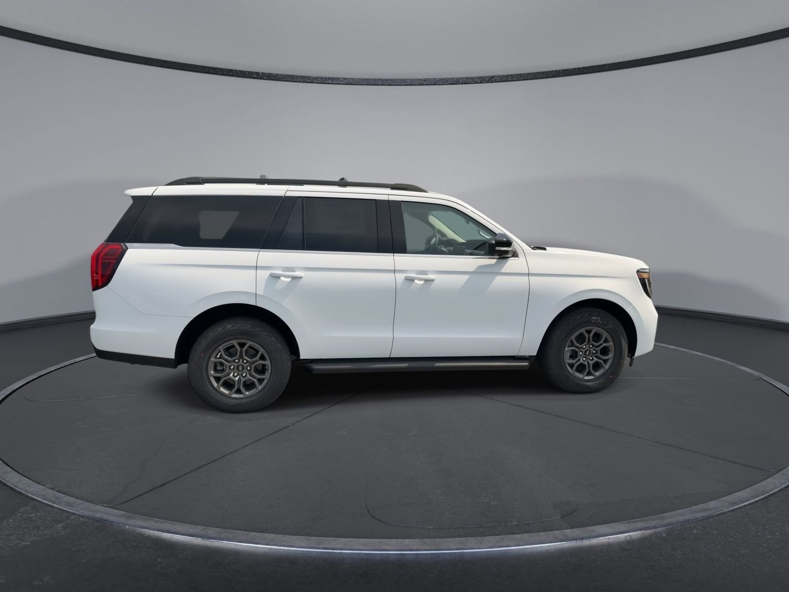New 2026 Oxford White Ford Active image 9