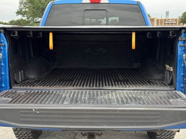Used 2019 Blue Ford XLT image 30