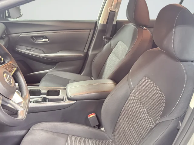 Used 2023 Silver Nissan S image 10