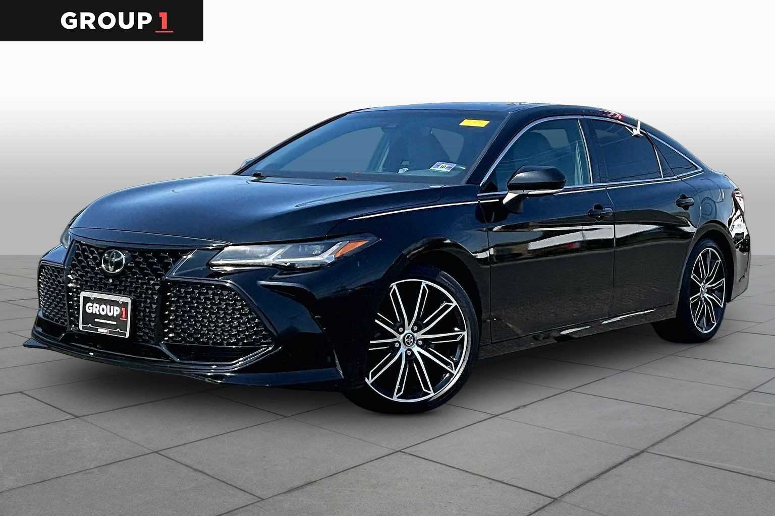2019 Toyota Avalon Touring's photo