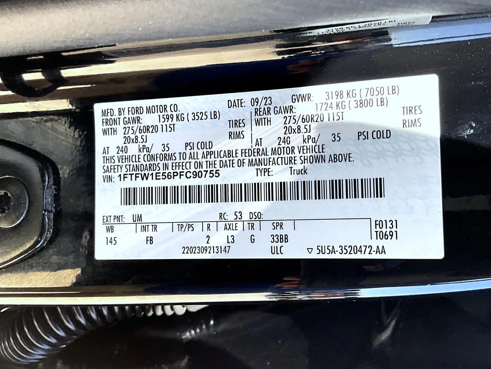 Used 2023 Black Ford XLT image 27