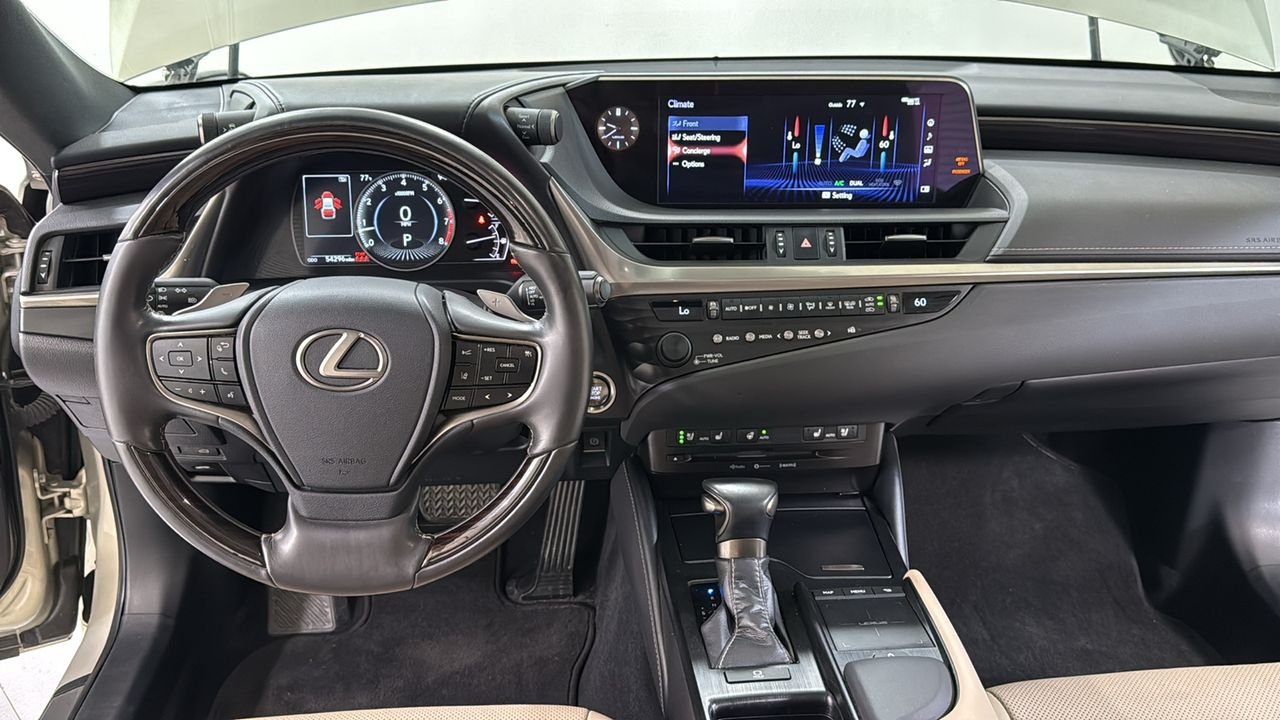 Used 2020 Beige Lexus 350 image 9