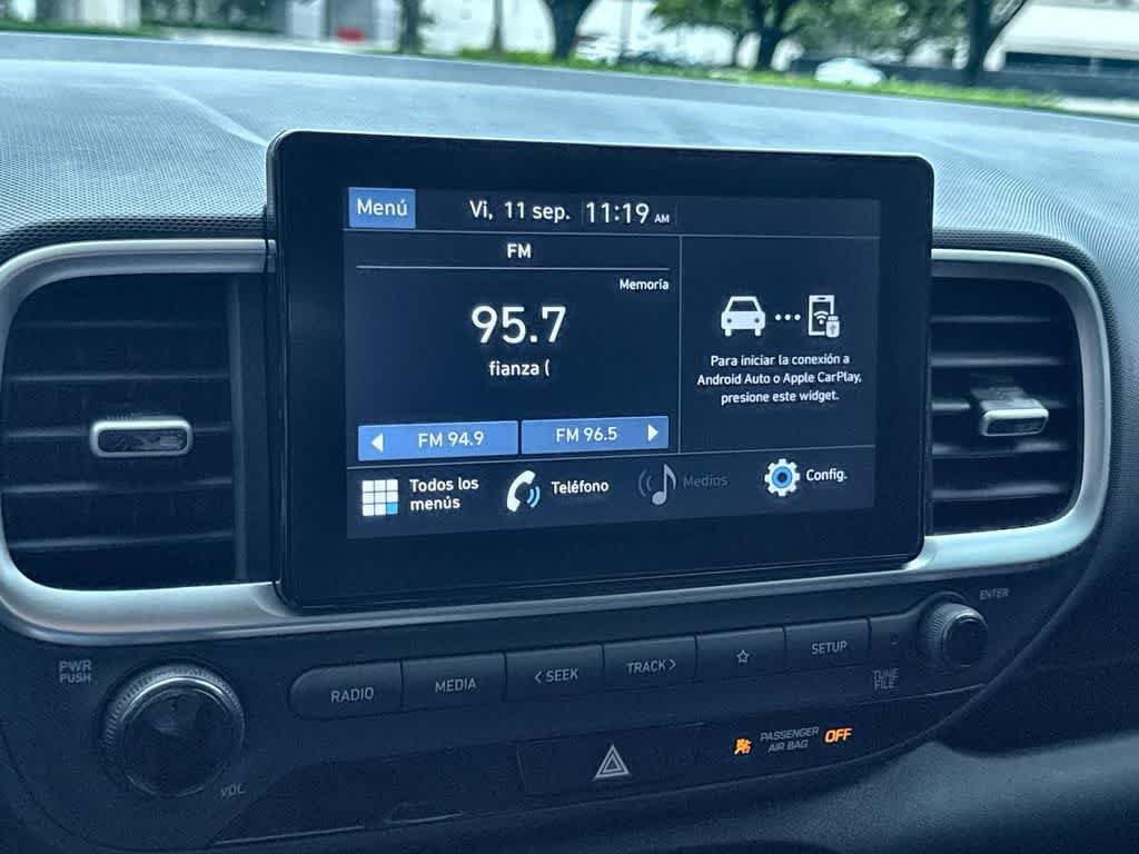 Used 2021 Intense Blue Hyundai SE image 18
