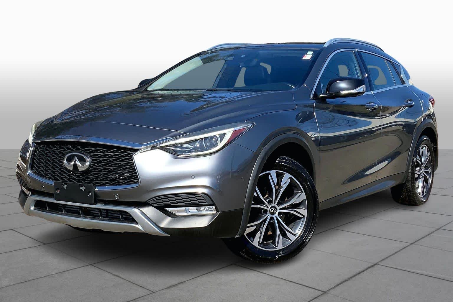 2019 INFINITI QX30 Essential