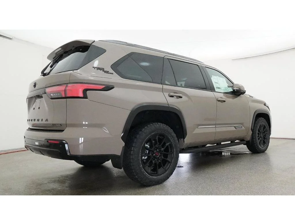 New 2026  Toyota Platinum image 25
