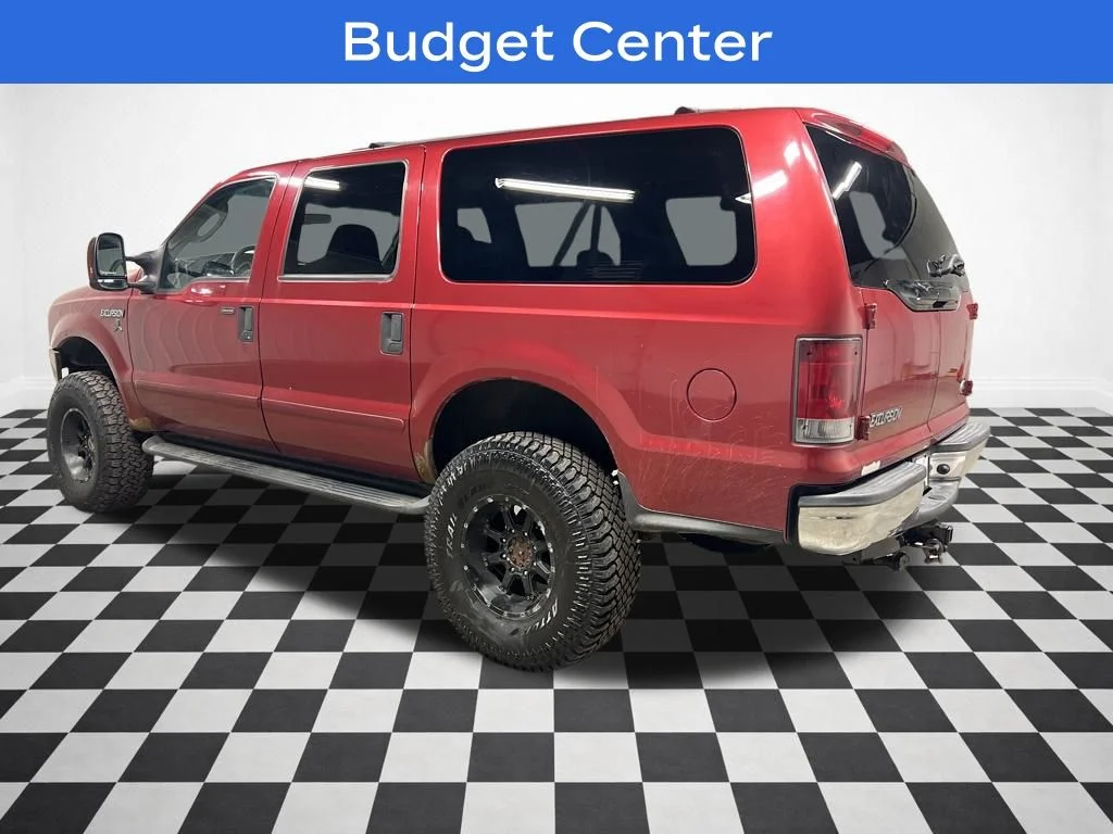 Used 2005 Red Ford XLS image 6