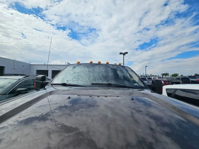 Used 2016 Caribou Metallic Ford Lariat image 4