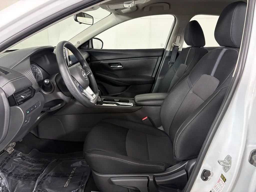 Used 2025 White Nissan SV image 15