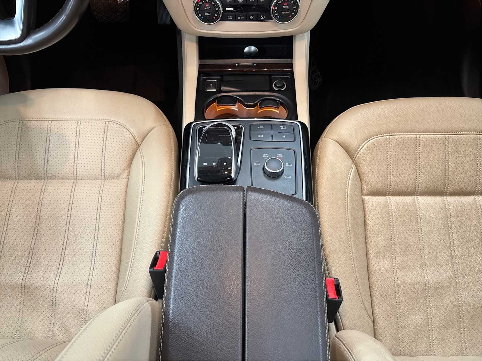 Used 2019 Polar White Mercedes-Benz GLS 450 image 25