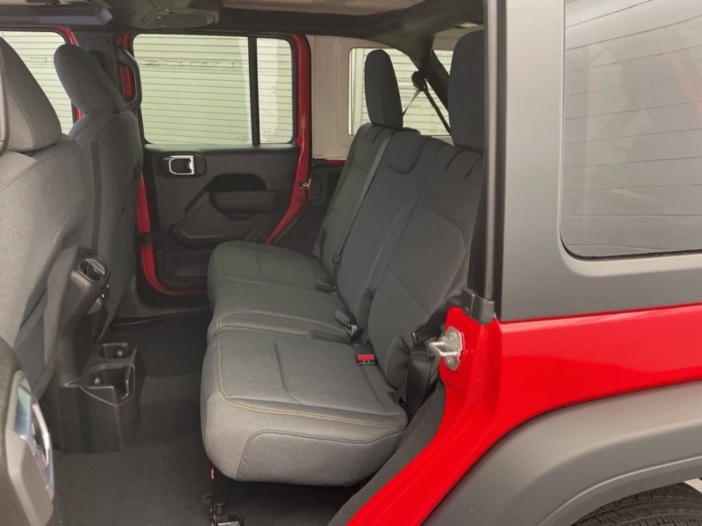 New 2026 Firecracker Red Clear-Coat Exterior Paint Jeep Sport S image 15