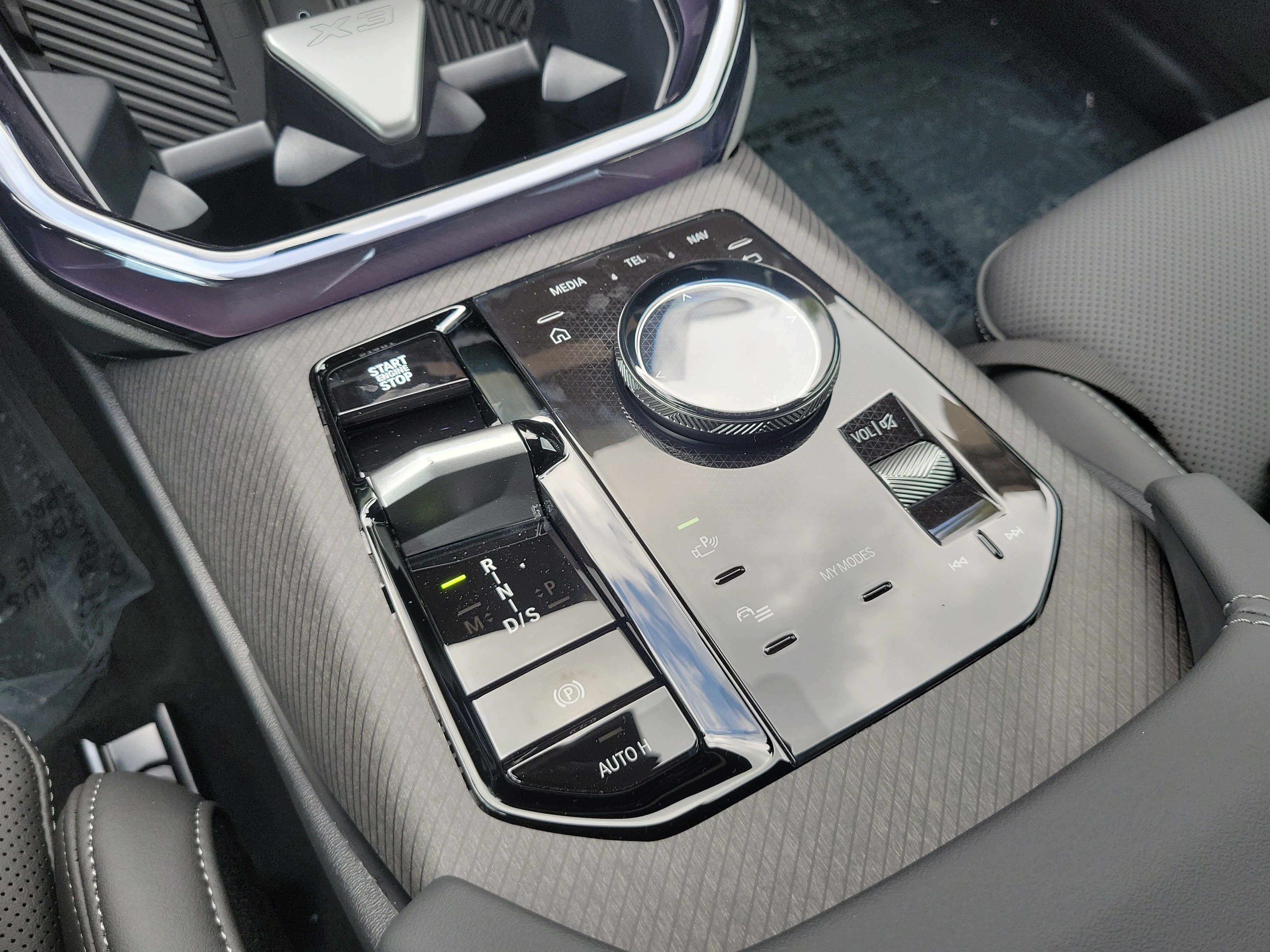 New 2026 Alpine White BMW 30 xDrive image 32