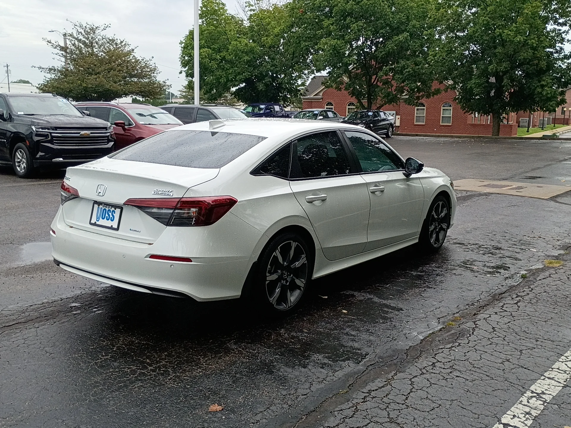 Certified Used 2025 WHITE Honda Sport image 3