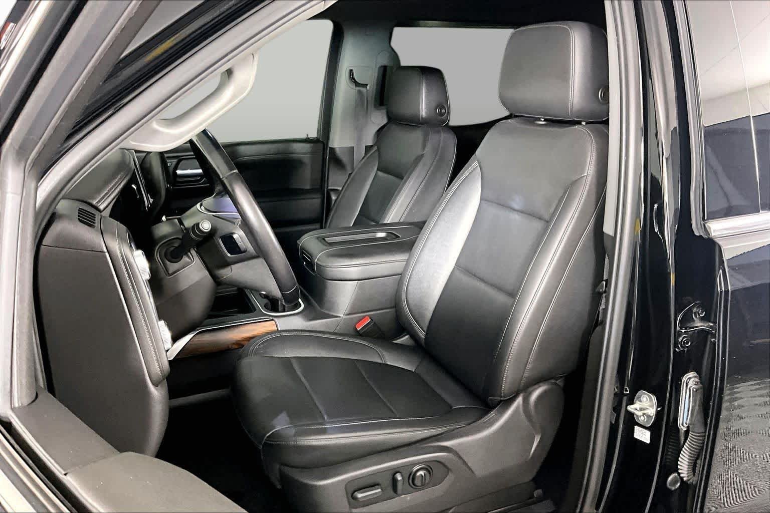 Used 2022 Onyx Black GMC SLT image 8