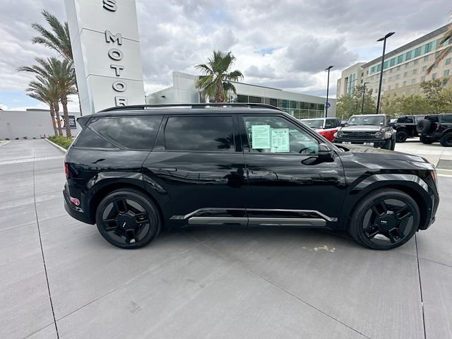 Certified Used 2024 Aurora Black Pearl Kia GT-Line image 8
