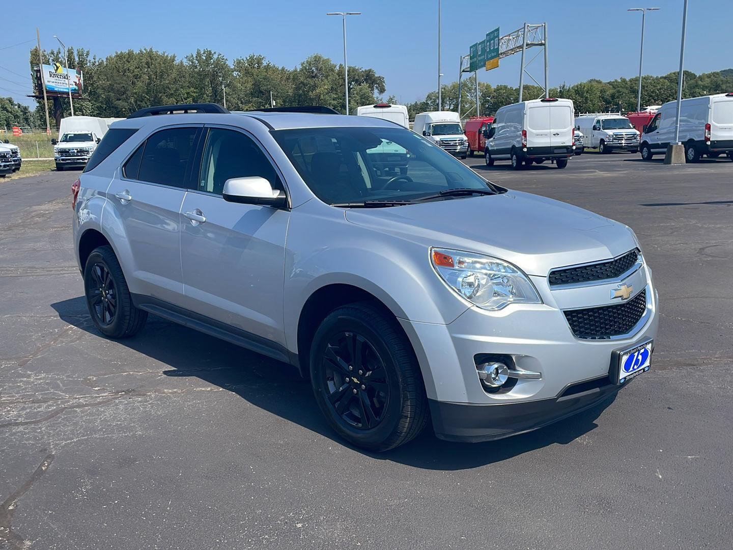 Used 2015 Silver Ice Metallic Chevrolet LT image 7