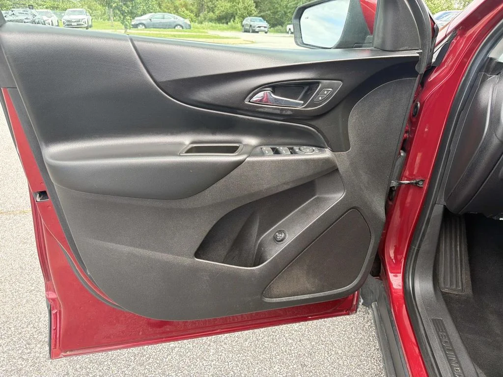 Used 2019 Red Chevrolet LT image 14