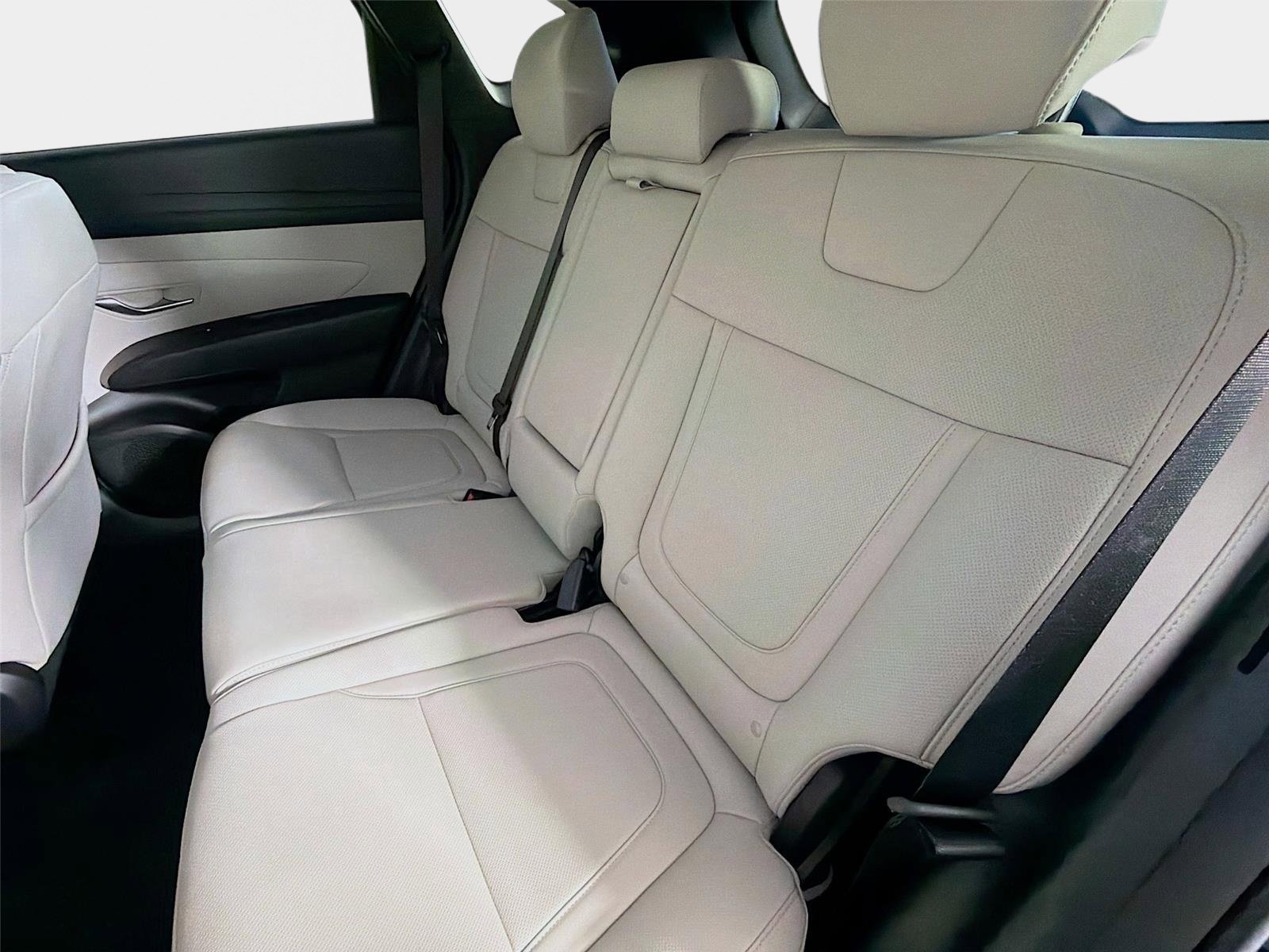 Used 2025 Phantom Black Hyundai SEL Convenience image 23