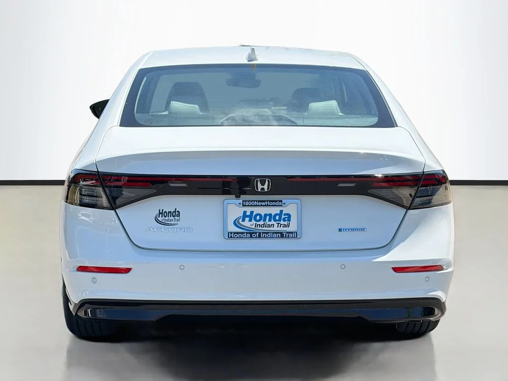 New 2026 Platinum White Pearl Honda EX-L image 7