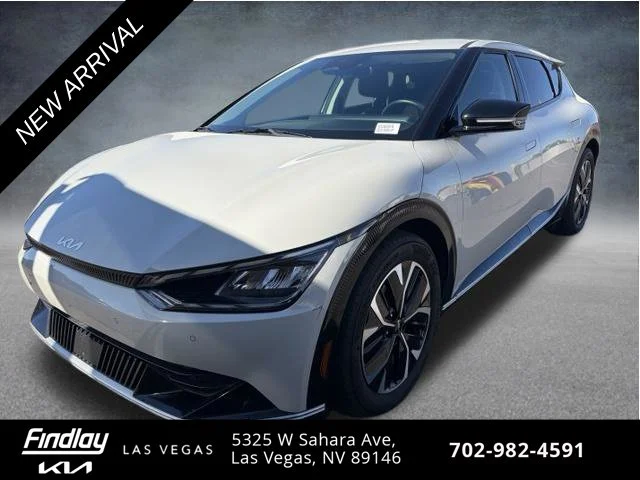 Certified Used 2022  Kia Wind image 1