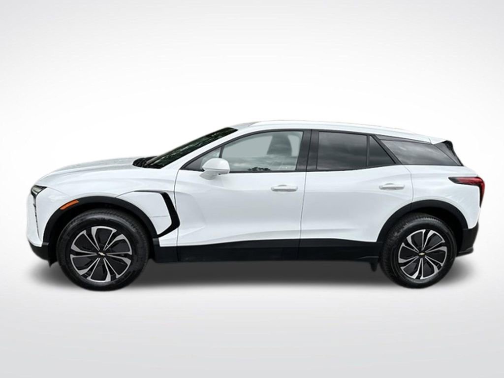 Used 2024 Chevrolet Blazer EV LT with VIN 3GNKDBRJ8RS218236 for sale in City of the Village of Clarkston, MI