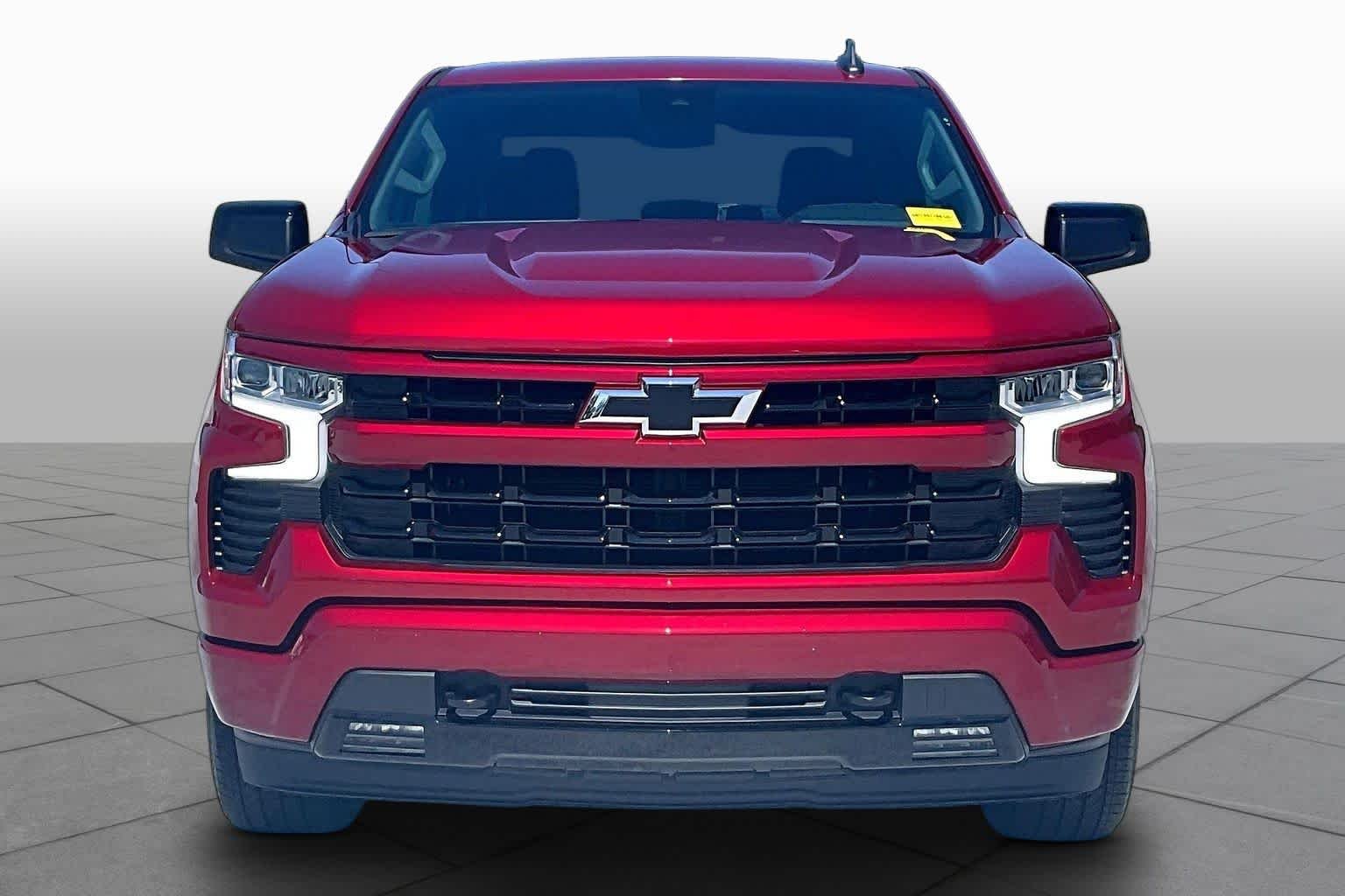 Used 2025 Radiant Red Tintcoat Chevrolet RST image 4