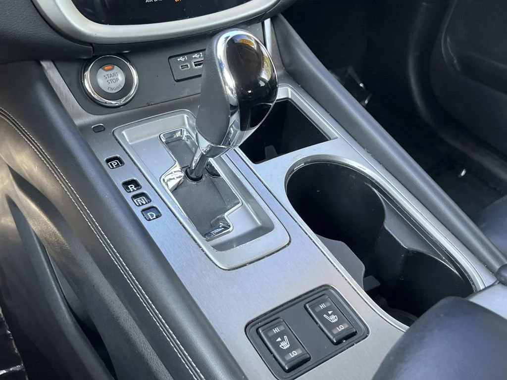Used 2022 Blue Nissan SV Intelligent AWD image 22