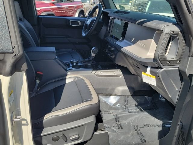 New 2026 Desert Sand Ford Outer Banks® image 17