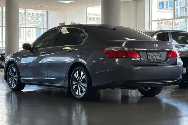 Used 2015 Modern Steel Metallic Honda LX image 9