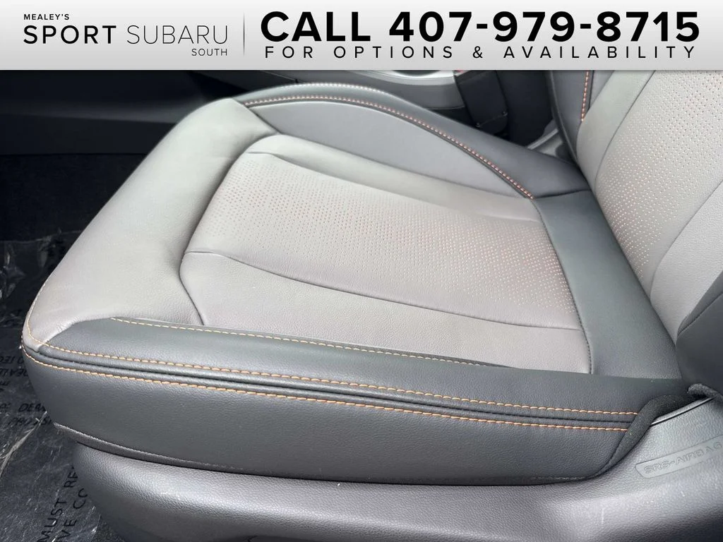 New 2026 CRYSTAL WHITE PEARL Subaru Limited image 25