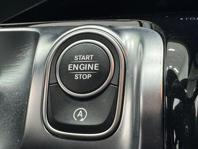 Certified Used 2026 White Mercedes-Benz GLB 250 image 27