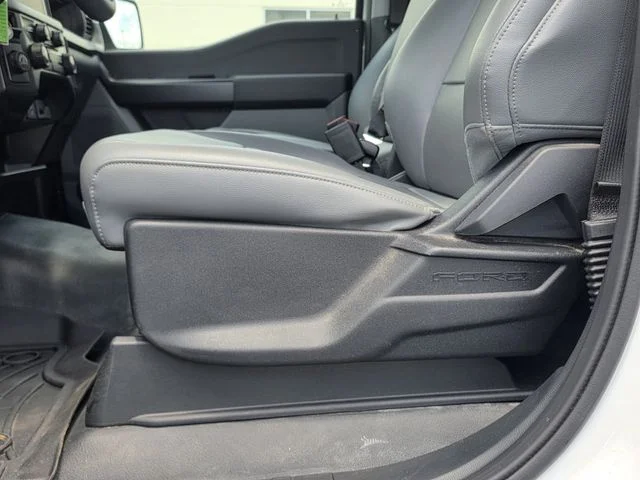 Used 2024 Oxford White Ford XL image 11
