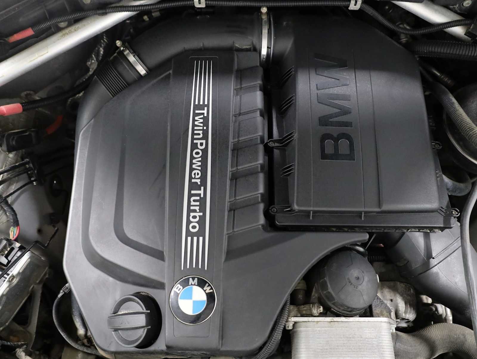 Used 2014 Silver BMW xDrive35i image 39