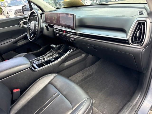 Used 2024 Silver Kia S image 16