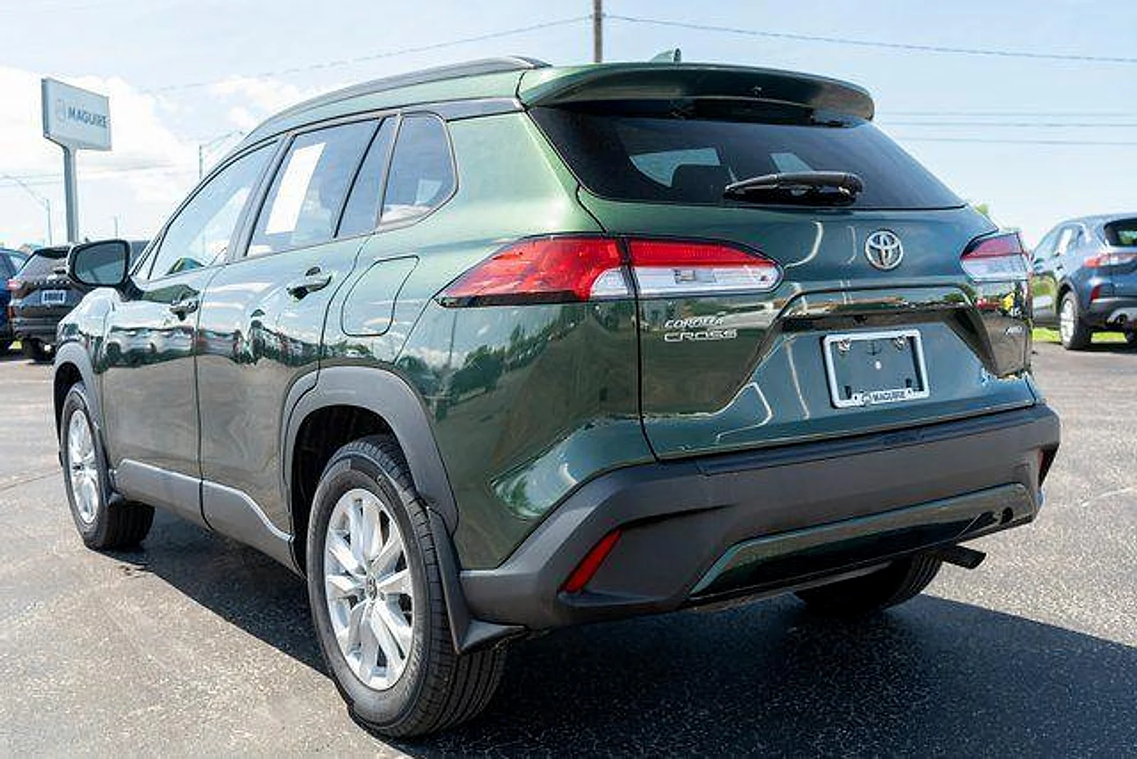 Used 2023 Cypress Toyota LE image 8