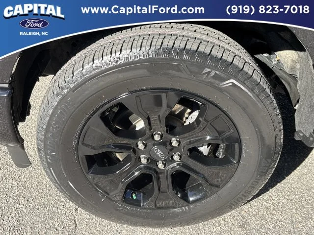 Used 2023 Black Ford XLT image 13