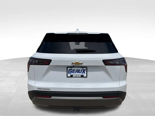 Used 2026 White Chevrolet LT image 10