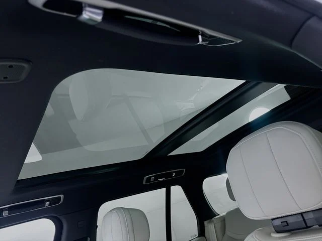 New 2026 Petrolix Blue Land Rover SE image 14